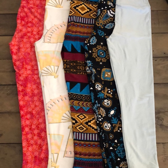 LuLaRoe leggings lot size S/M - Picture 3 of 5